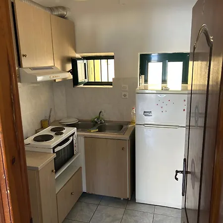 Floisvos Apartament Selianítika